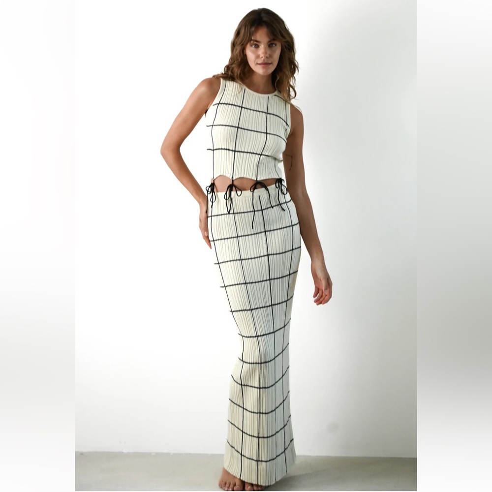 YLLW the Label- Tekla Knit Set | Cream - Cream in Size SMALL